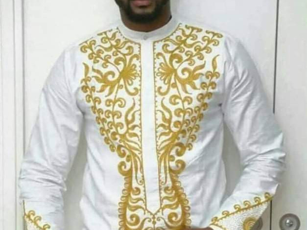 Différentes Tuniques Africaines, Vêtements, Conakry