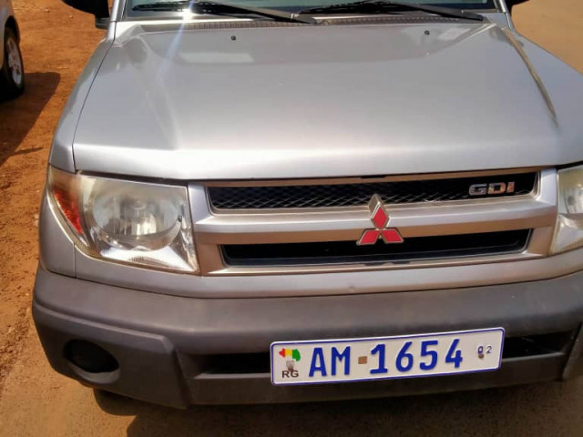 Mitsubishi Pajero, Voitures, Kankan