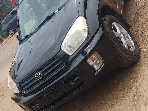 Toyota RAV4, Voitures, Conakry