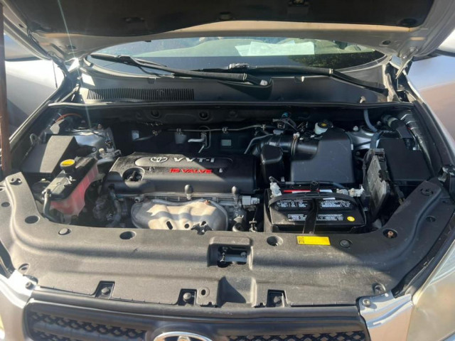 Toyota RAV4, Voitures, Conakry