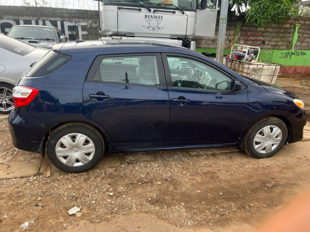 Toyota Matrix, Voitures, Conakry