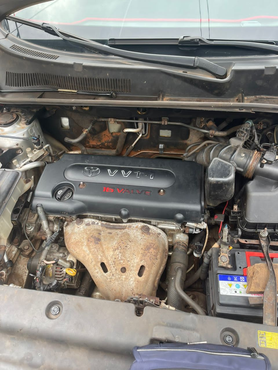 Toyota RAV4, Voitures, Conakry
