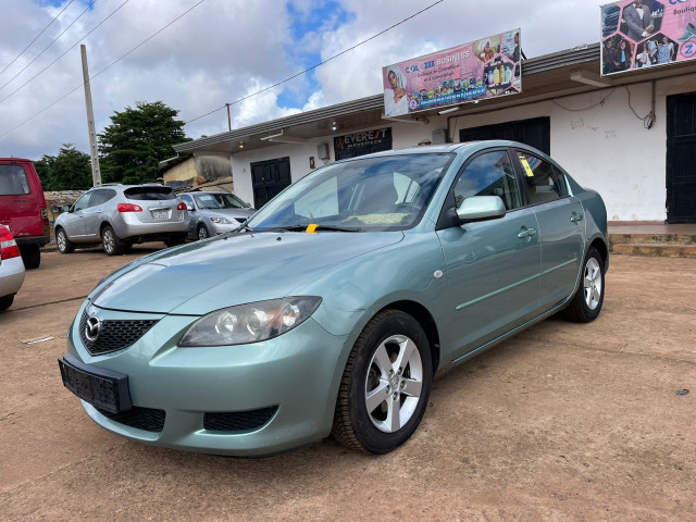 Mazda 3, Voitures, Conakry