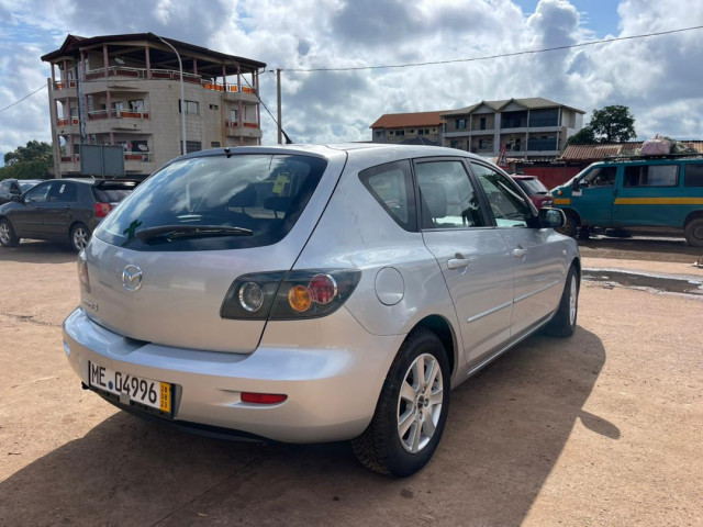 Mazda 3, Voitures, Conakry