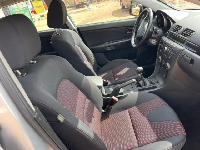 Mazda 3, Voitures, Conakry