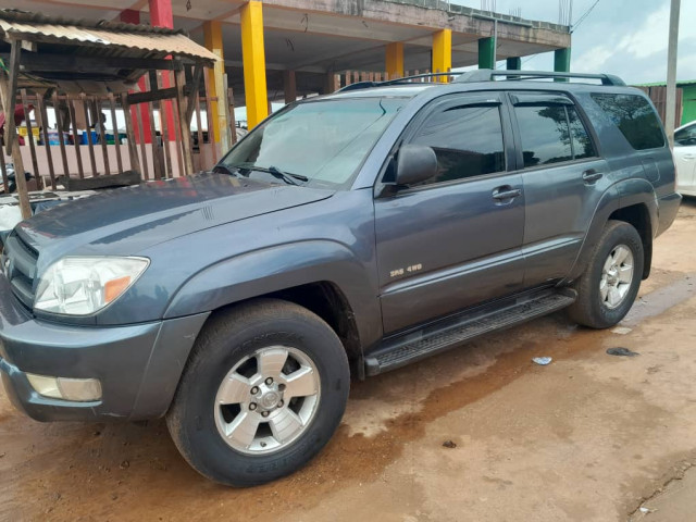 Toyota 4Runner, Voitures, Conakry
