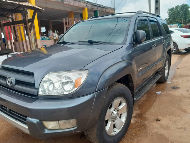 Toyota 4Runner, Voitures, Conakry