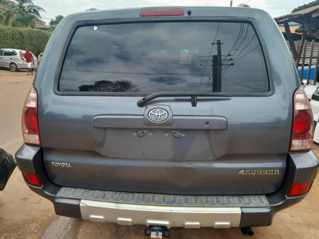 Toyota 4Runner, Voitures, Conakry