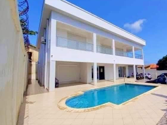 Bâtiment à Kobayah, Maisons, Conakry