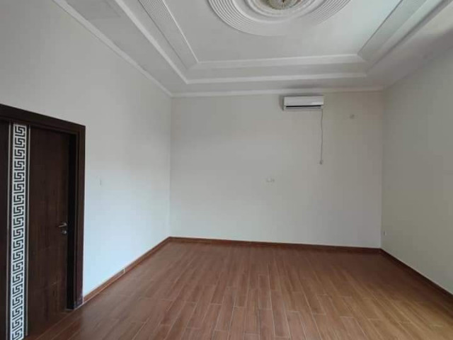Bâtiment à Foulamadina, Maisons, Conakry