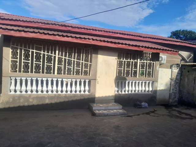 Maison à Taouyah, Maisons, Conakry
