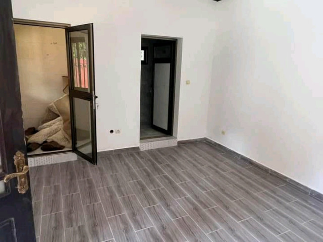 Maison à Nongo, Maisons, Conakry