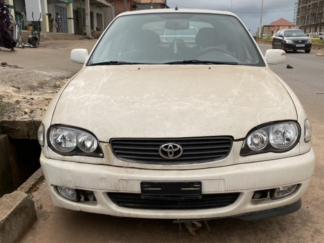 Toyota Corolla, Voitures, Conakry