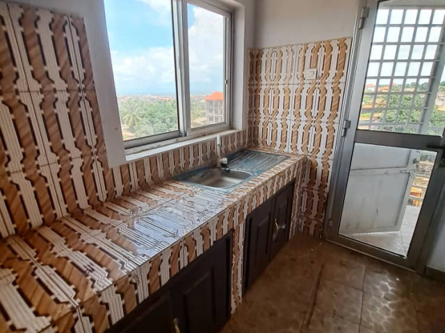 Appartement à la T5, Autres Immobiliers, Conakry
