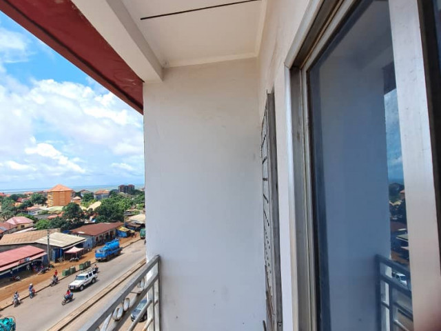 Appartement à la T5, Autres Immobiliers, Conakry