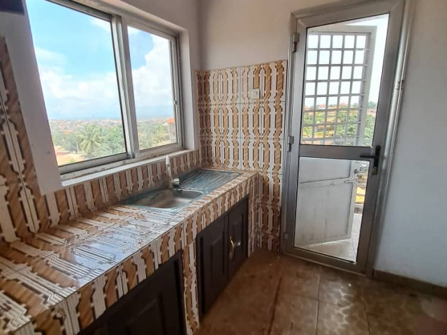 Appartement à la T5, Autres Immobiliers, Conakry