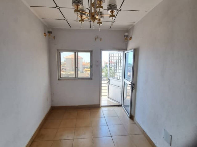 Appartement à la T5, Autres Immobiliers, Conakry