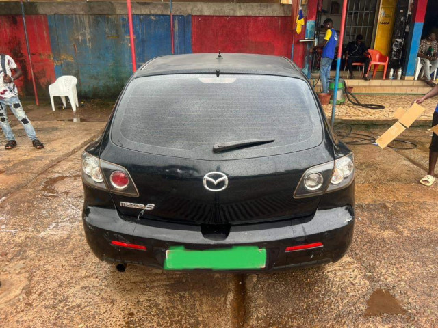 Mazda 3, Voitures, Conakry