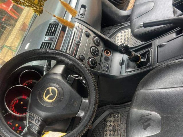 Mazda 3, Voitures, Conakry