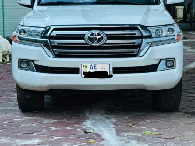 Toyota Land Cruiser, Voitures, Conakry