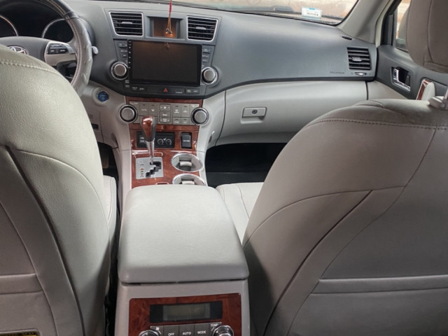 Toyota Highlander, Voitures, Conakry