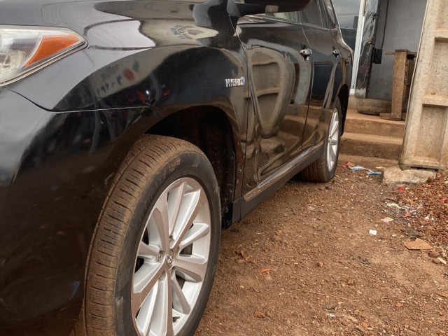 Toyota Highlander, Voitures, Conakry