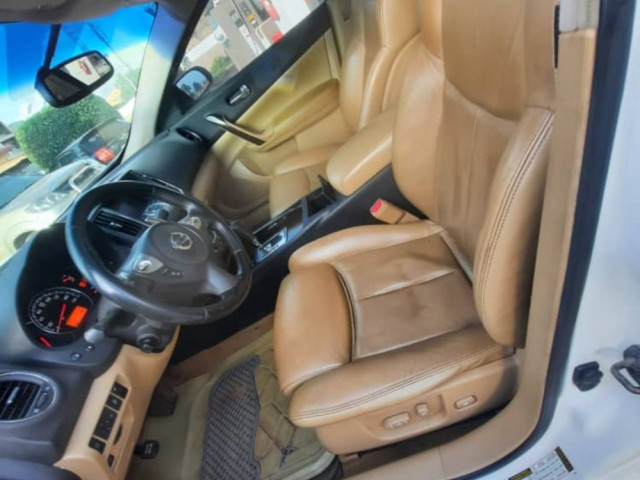 Nissan Maxima, Voitures, Conakry