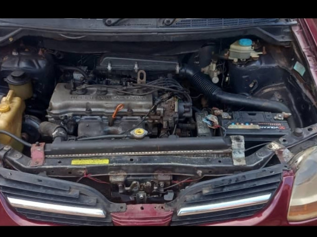 Nissan Almera Tino, Voitures, Conakry