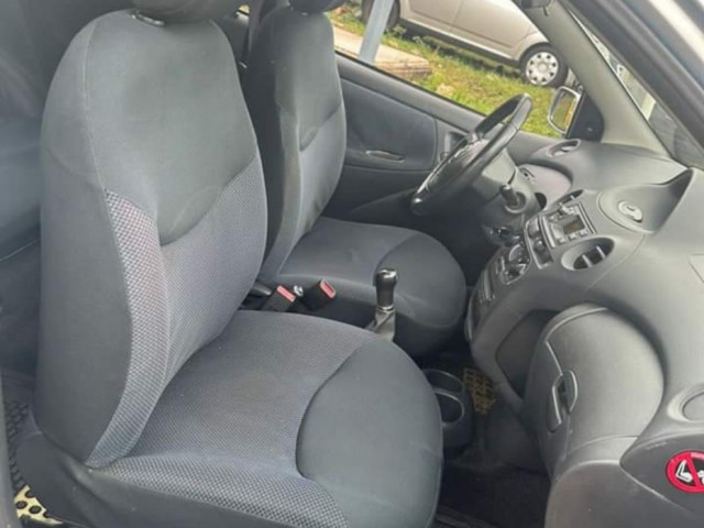 Toyota Yaris, Voitures, Conakry