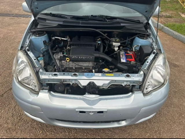 Toyota Yaris, Voitures, Conakry