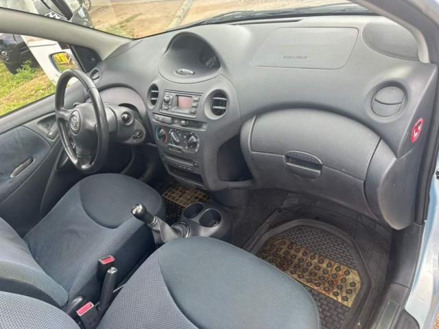 Toyota Yaris, Voitures, Conakry