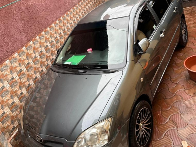 Toyota Corolla, Voitures, Conakry