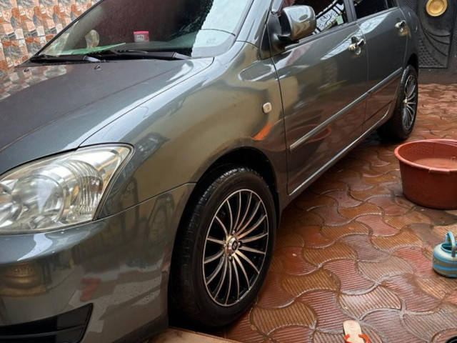 Toyota Corolla, Voitures, Conakry