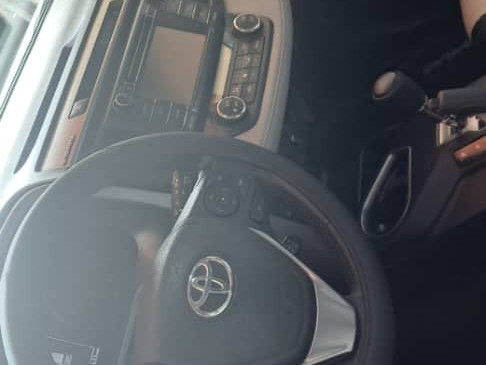 Toyota RAV4, Voitures, Conakry