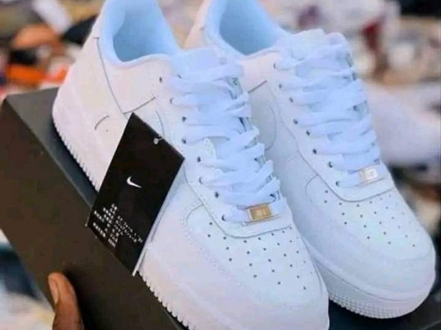 Chaussures Nike Air Force 1, Chaussures, Conakry