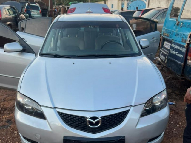 Mazda 6, Voitures, Conakry