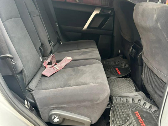 Toyota Land Cruiser Prado, Voitures, Conakry