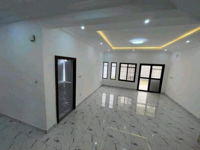 Bâtiment à Keitayah, Maisons, Conakry