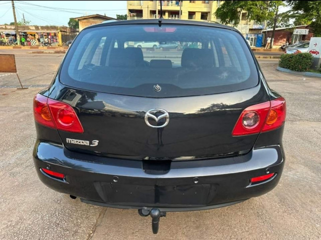 Mazda 3, Voitures, Conakry