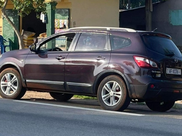 Nissan Qashqai, Voitures, Conakry