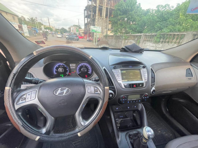 Hyundai iX35, Voitures, Conakry