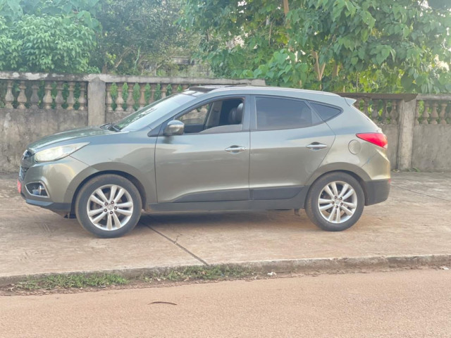 Hyundai iX35, Voitures, Conakry