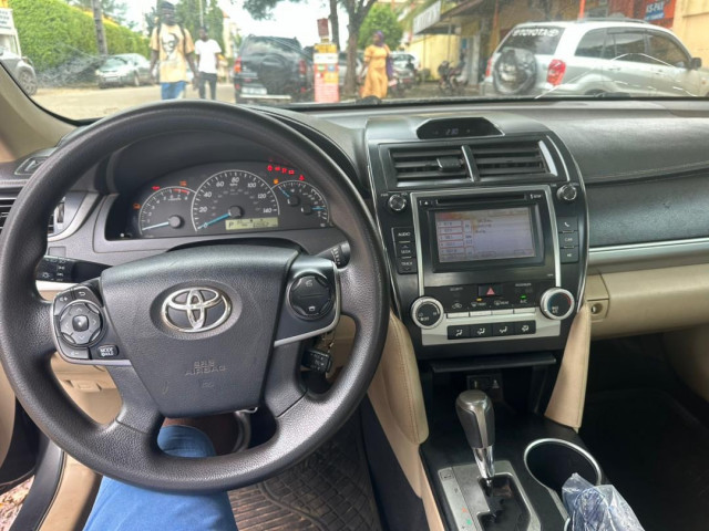 Toyota Camry, Voitures, Conakry