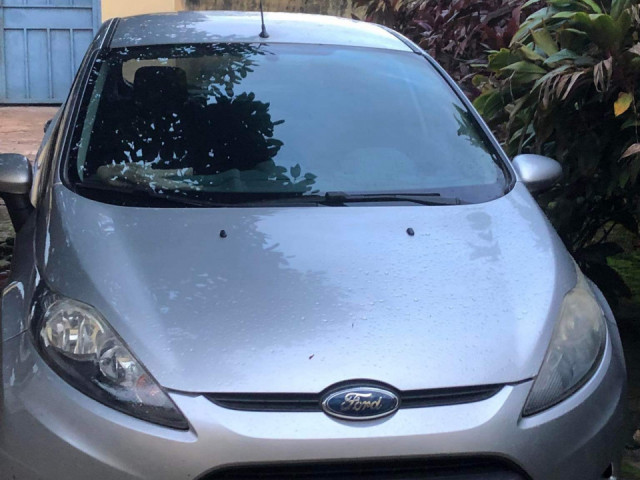 Ford Fiesta, Voitures, Conakry