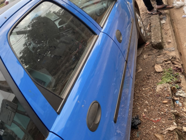 Opel corsa 1.2 essence bruxelle 620018775, Voitures, Conakry