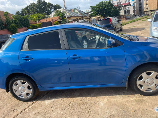Toyota Matrix, Voitures, Conakry