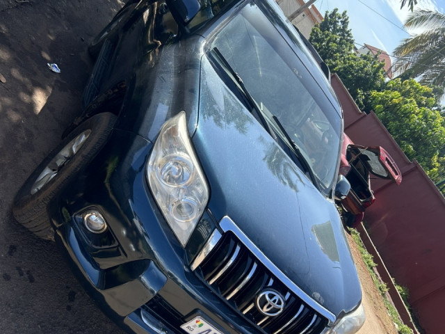 Toyota Land Cruiser Prado, Voitures, Conakry