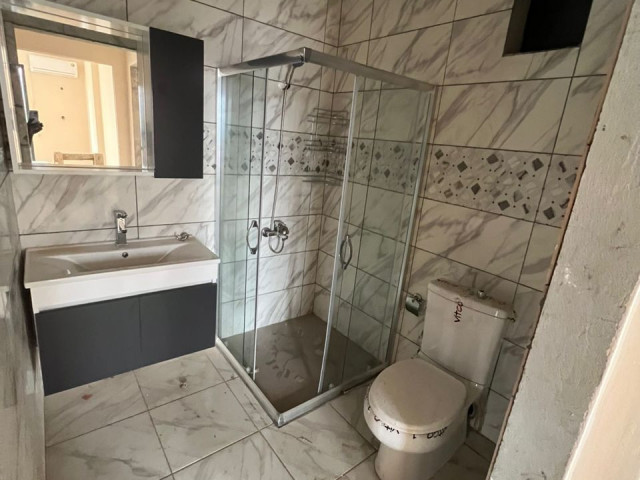 Différents Appartements à Kipé, Appartements, Conakry
