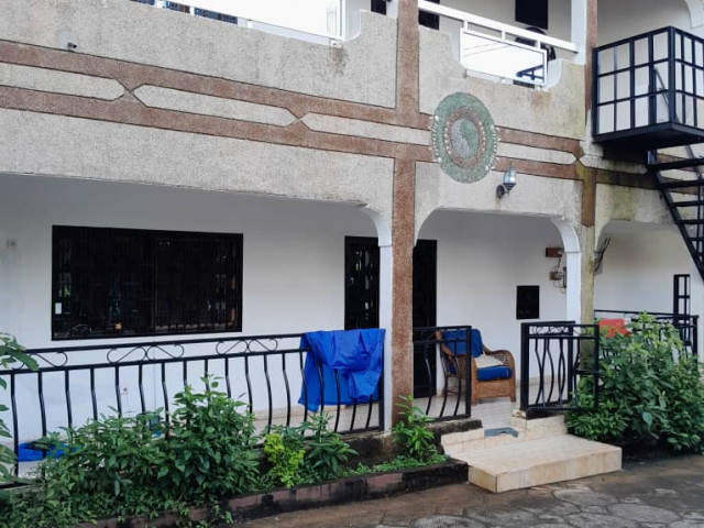 Bâtiment à Nongo Kiroty, Maisons, Conakry