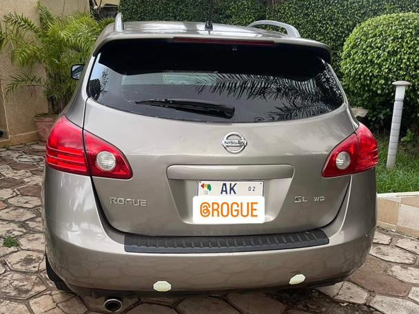 Nissan Rogue, Voitures, Conakry